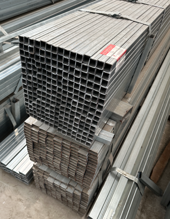 菏泽现货供应30*50*2镀锌方管50*80*3.0 20*20*1.5 20*40*2.0规格齐全